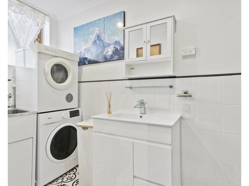 1/10 Dudley Street, Wollongong NSW 2500