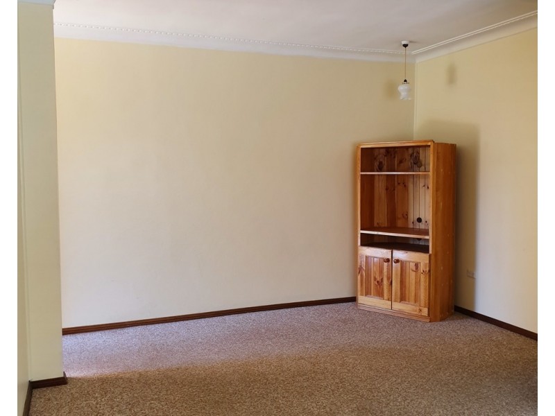 2/43 Yellagong Street, West Wollongong NSW 2500