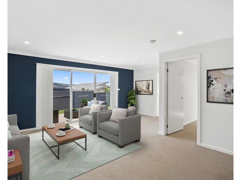 38 Oak Farm Road, Calderwood NSW 2527