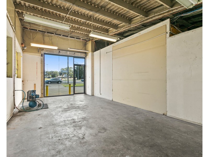 253 Princes Highway, Albion Park Rail NSW 2527