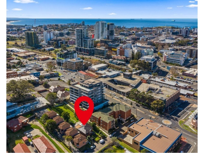 2 Frederick Street, Wollongong NSW 2500