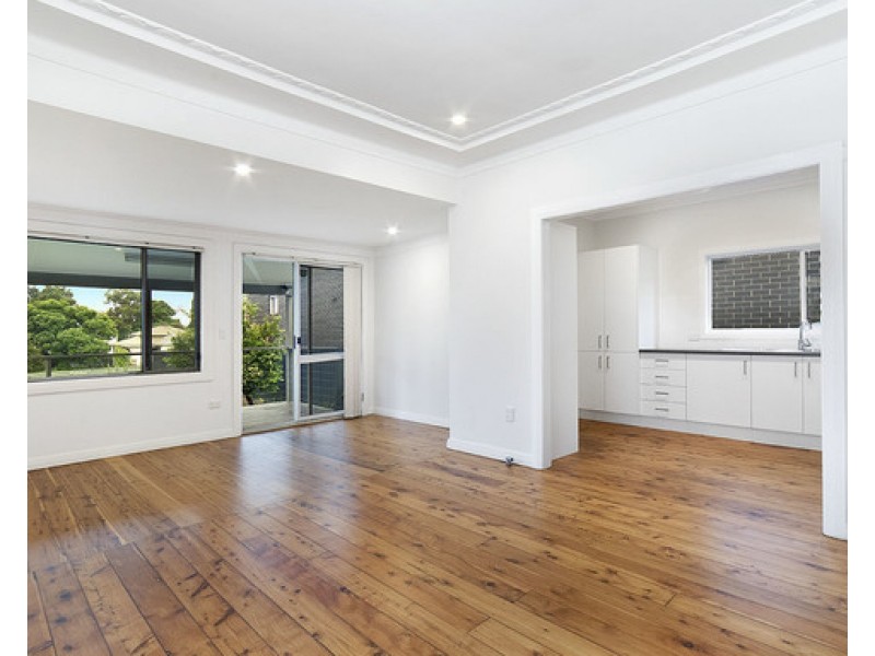 29 Braeside Avenue, Keiraville NSW 2500