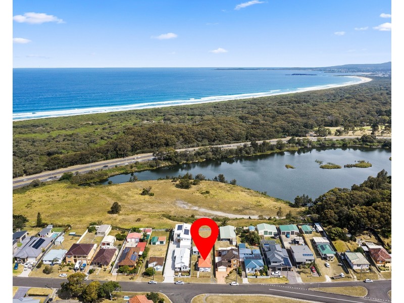25 Korrongulla Crescent, Primbee NSW 2502