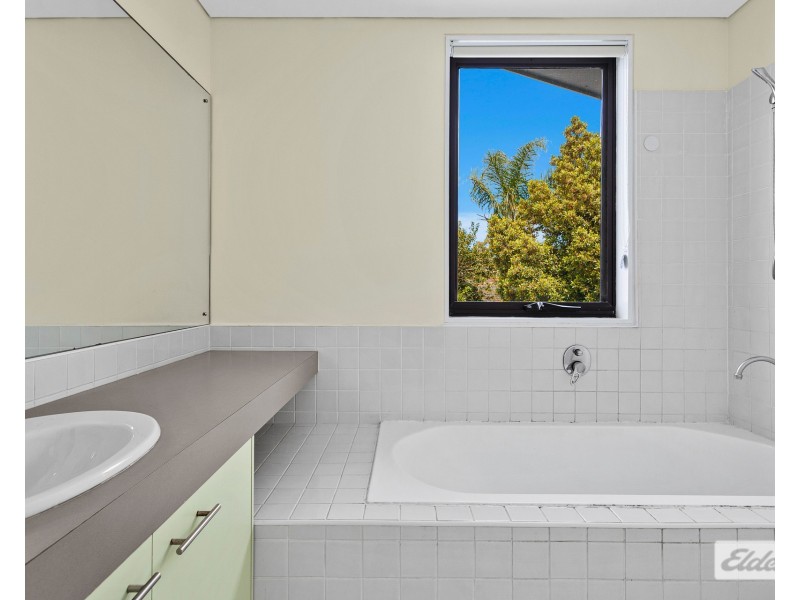 3A Aberdare Place, Farmborough Heights NSW 2526