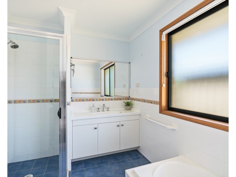 6 Wandean Road, Wandandian NSW 2540