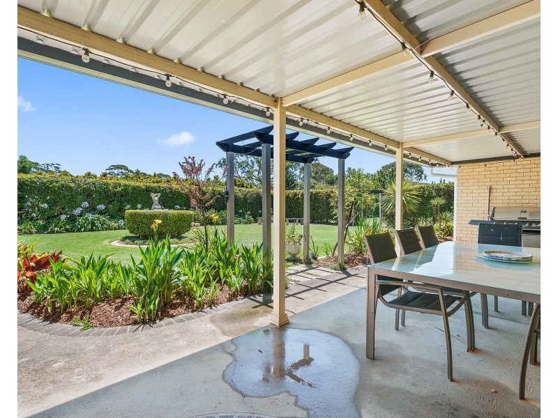 6 Wandean Road, Wandandian NSW 2540