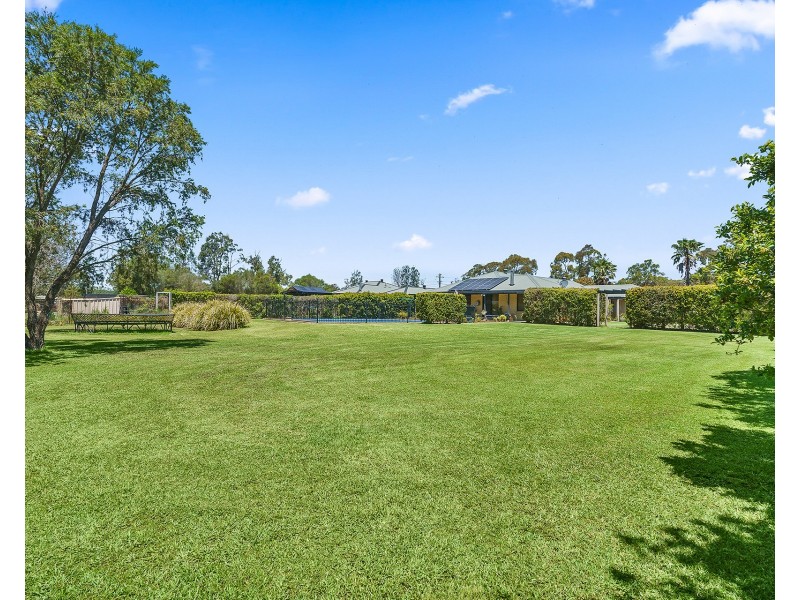 6 Wandean Road, Wandandian NSW 2540