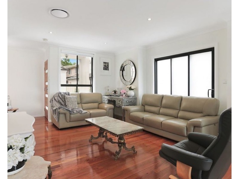 9/44 Rowland Avenue, Wollongong NSW 2500