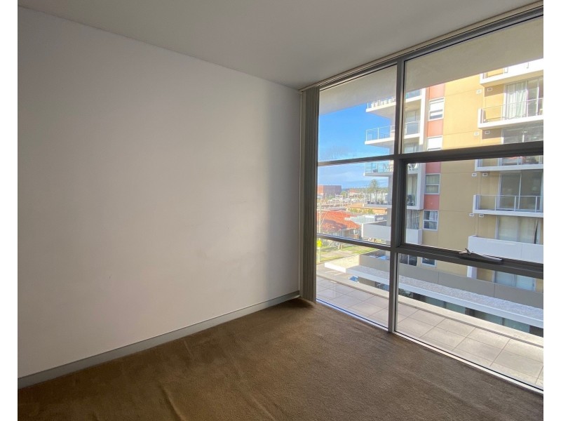 22/22 Gladstone Avenue, Wollongong NSW 2500