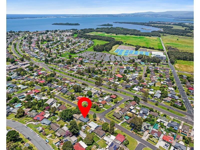 32 Cumberland Street, Berkeley NSW 2506