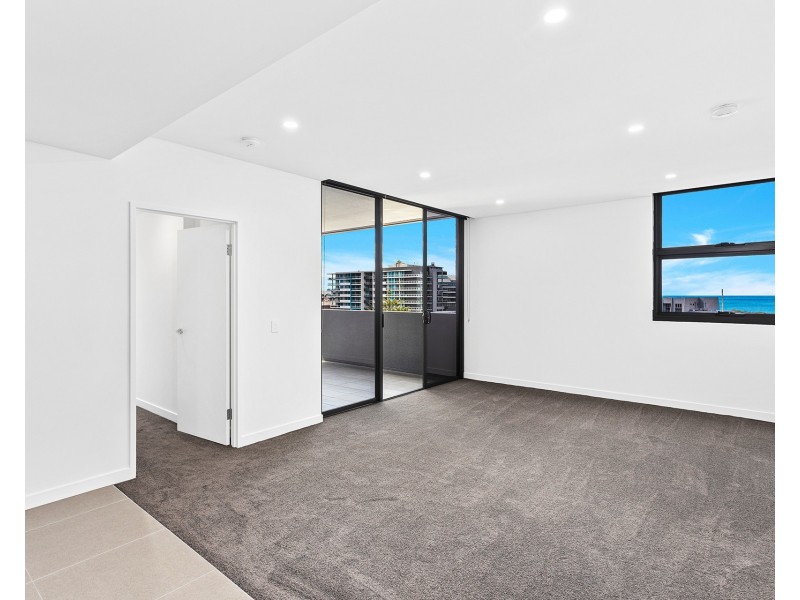 302/14 Beatson Street, Wollongong NSW 2500