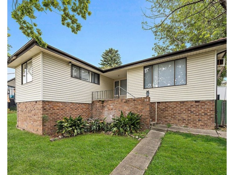 30 Cumberland Street, Berkeley NSW 2506