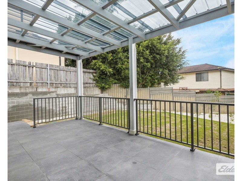 121 Cummins Street, Unanderra NSW 2526