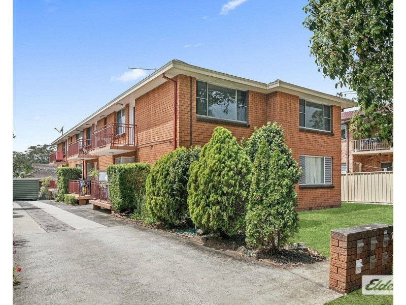 4/7 England Street, West Wollongong NSW 2500