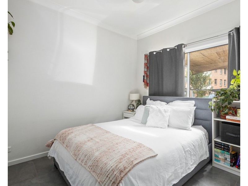 6 Mangerton Road, Wollongong NSW 2500