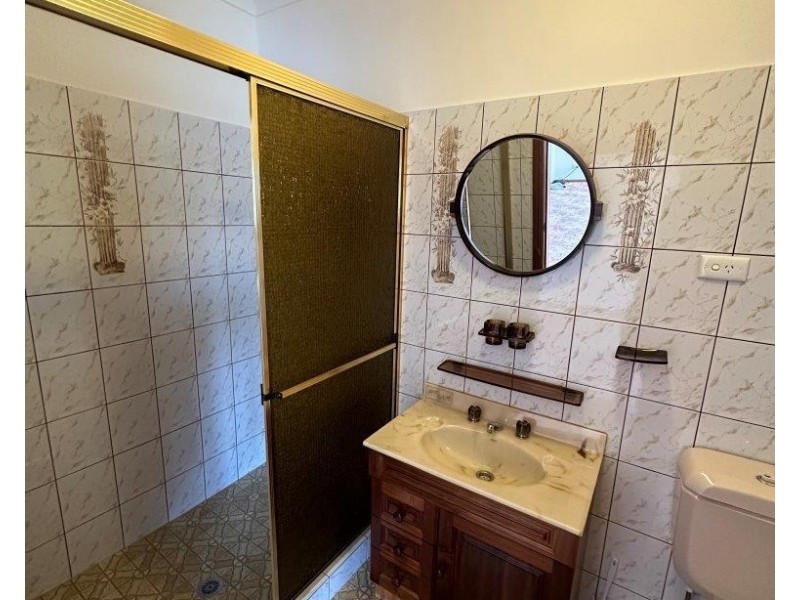 3 Heeterra Place, Cordeaux Heights NSW 2526