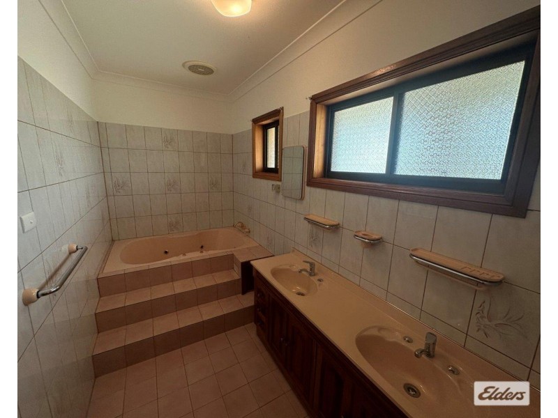 3 Heeterra Place, Cordeaux Heights NSW 2526