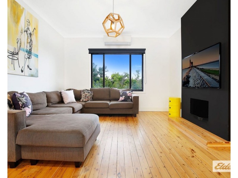 330 Gladstone Avenue, Mount Saint Thomas NSW 2500