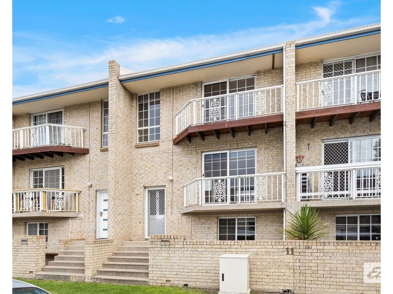 2/11 Bank Street, Wollongong NSW 2500