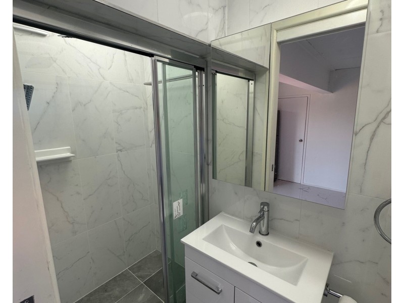 2/7 Masthead Place, Berkeley NSW 2506