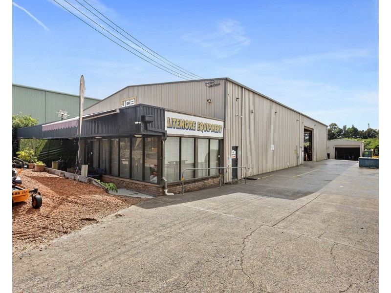 7 Prince Of Wales Avenue, Unanderra NSW 2526