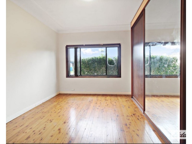 30 Waitangi Street, Gwynneville NSW 2500