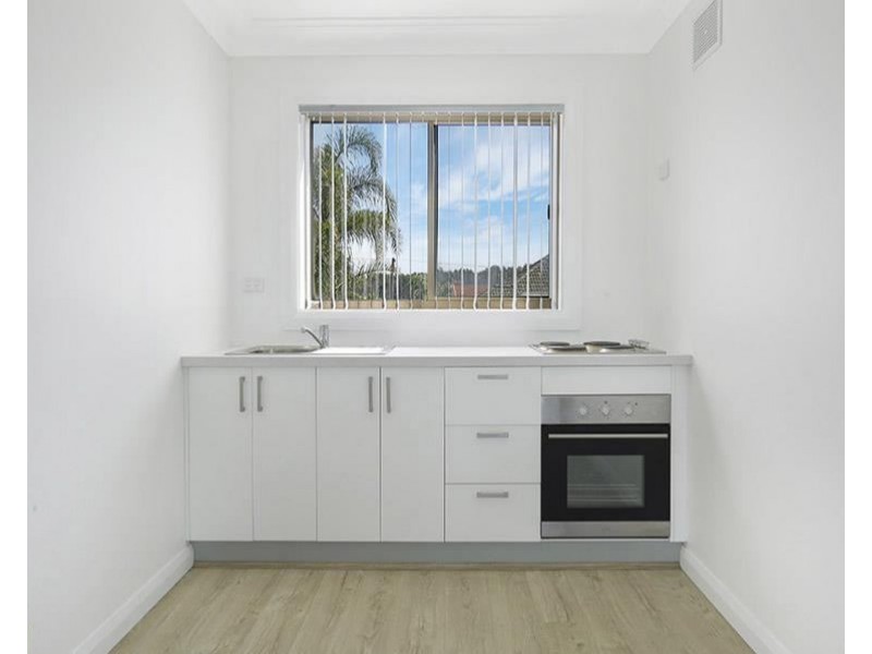 1/286 Windang Road, Windang NSW 2528