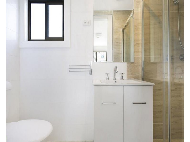 1/286 Windang Road, Windang NSW 2528