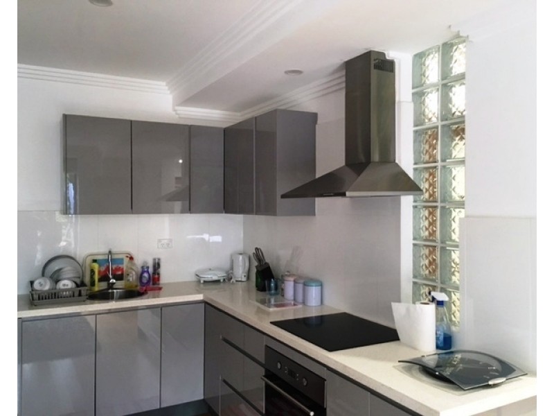 2/30 Cochrane Street, West Wollongong NSW 2500