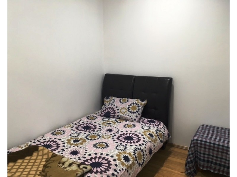 2/30 Cochrane Street, West Wollongong NSW 2500