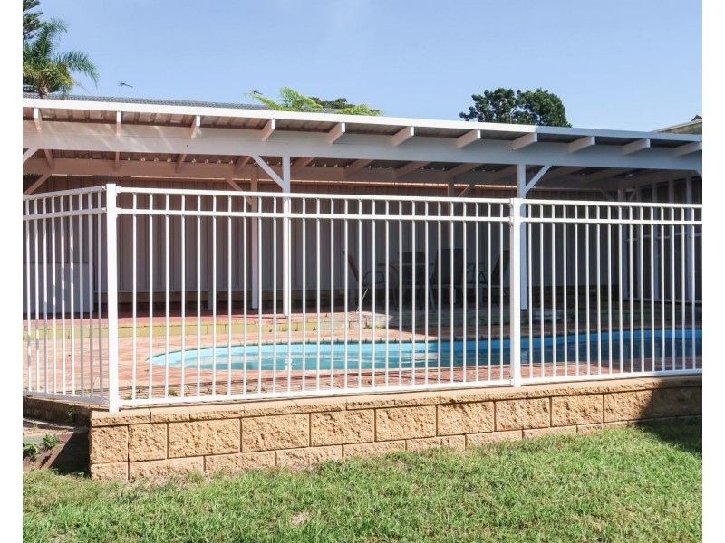 2/4 Gordon Street, Woonona NSW 2517