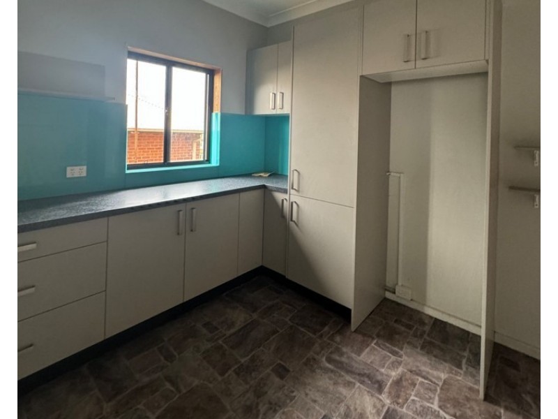 10 Lee Street, Warrawong NSW 2502