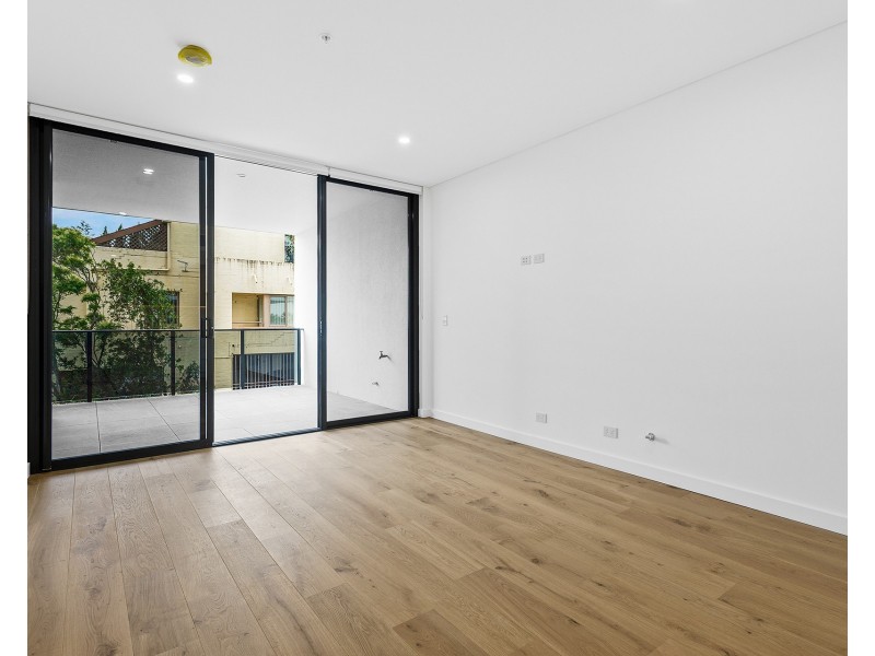 202/50 Gipps Street, Wollongong NSW 2500