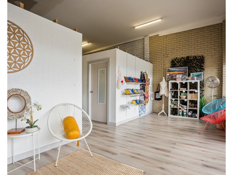 2/255-259 Farmborough Road, Farmborough Heights NSW 2526