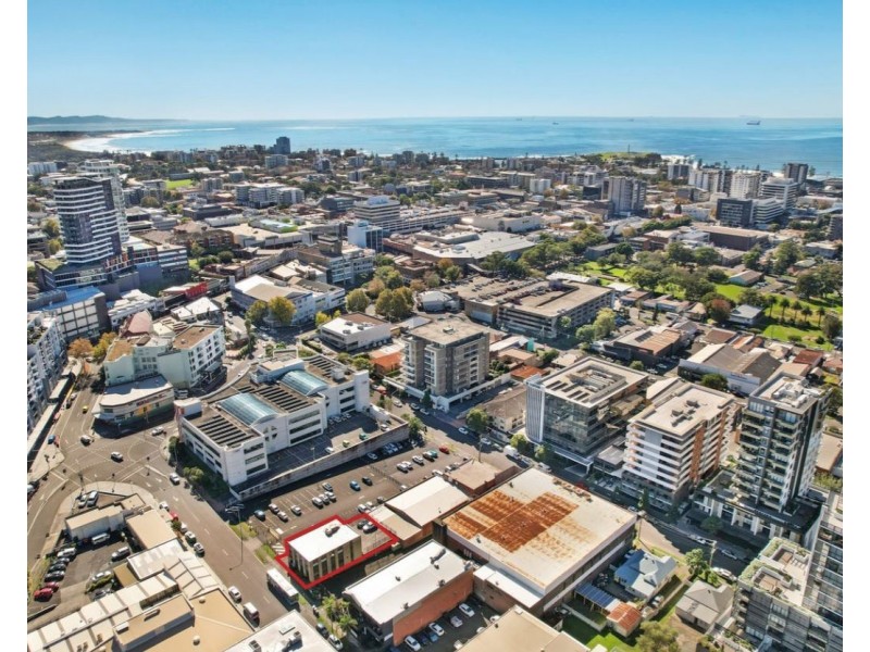 13 Auburn Street, Wollongong NSW 2500