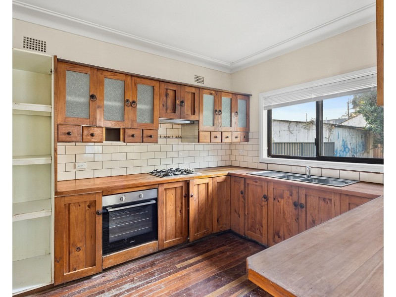 1 Porter Street, North Wollongong NSW 2500