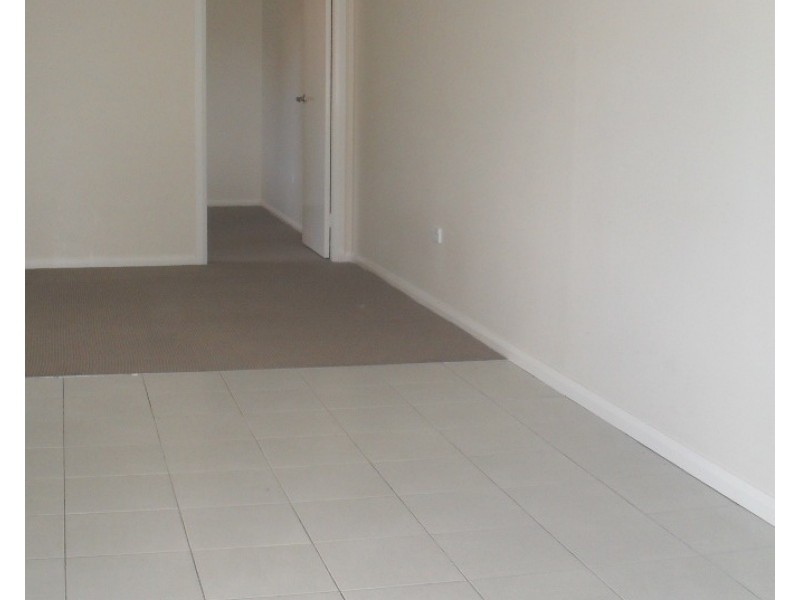 3A/18 Bridge Street, Coniston NSW 2500