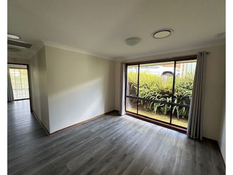 134 Waples Road, Farmborough Heights NSW 2526