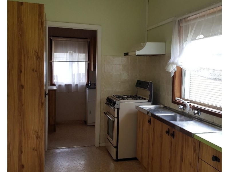 39 Bassett Street, Fairy Meadow NSW 2519