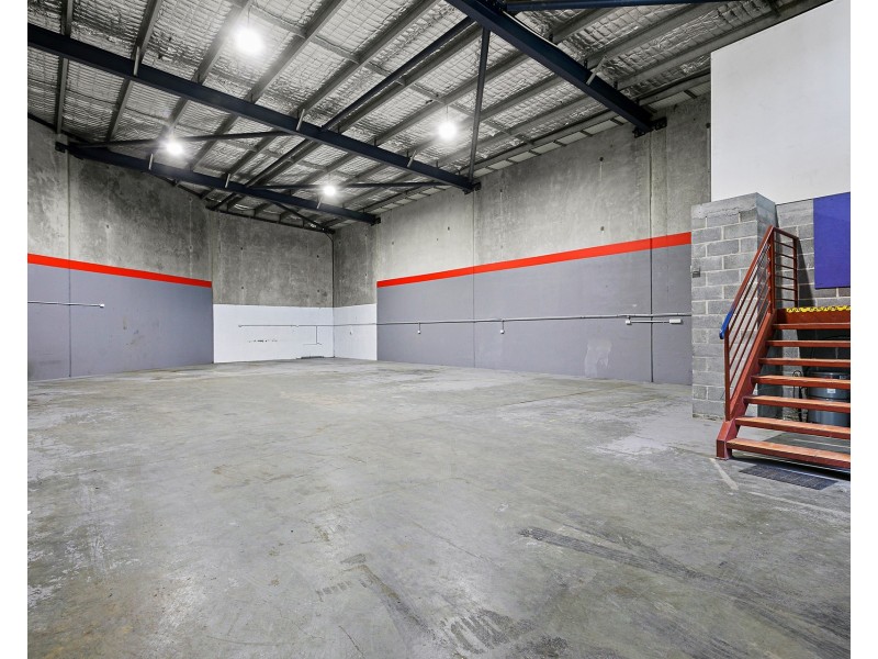 2/16 Durgadin Drive, Albion Park Rail NSW 2527