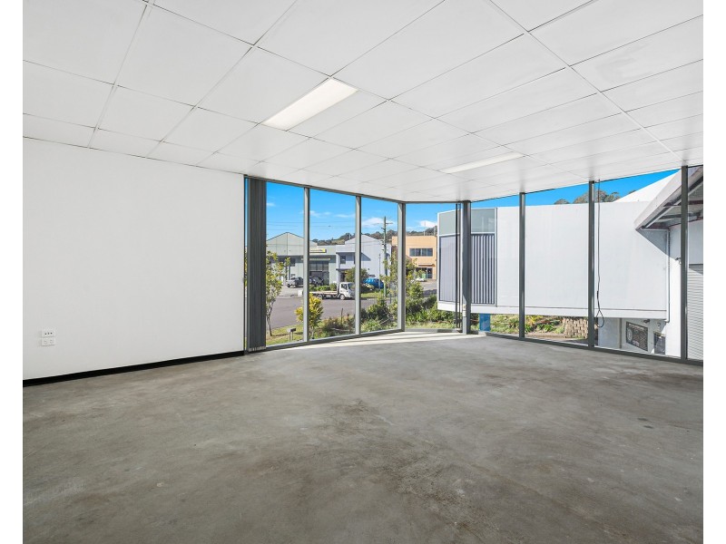2/16 Durgadin Drive, Albion Park Rail NSW 2527