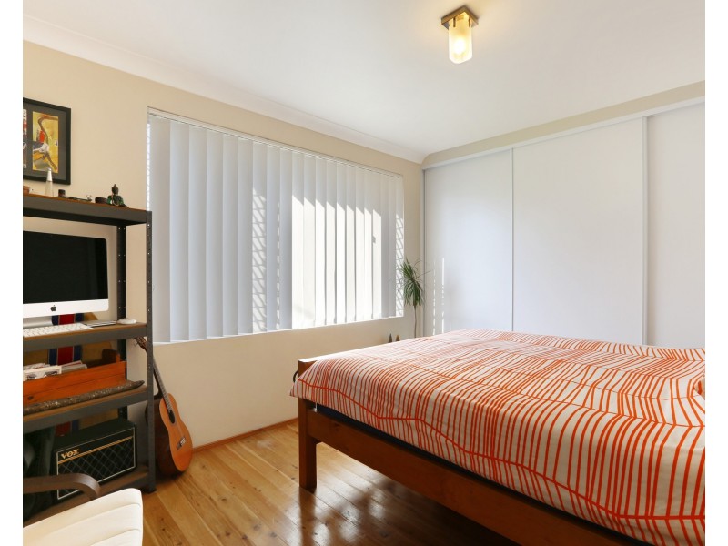 1/25 Underwood Street, Corrimal NSW 2518