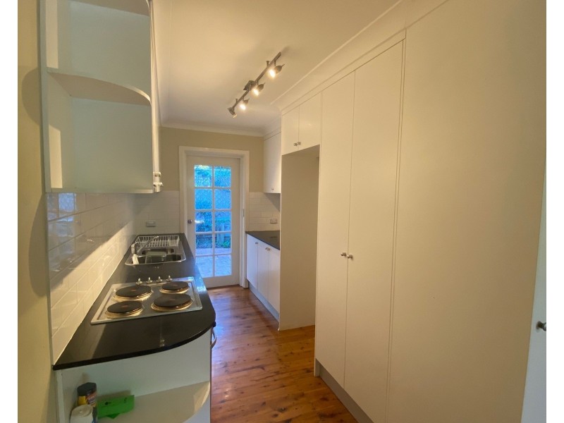 2/6 Dallas Street, Keiraville NSW 2500