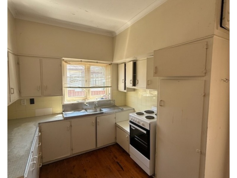 3/18 Bridge Street, Coniston NSW 2500
