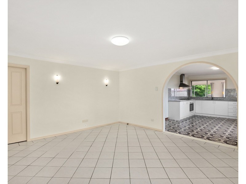 6 Kelvin Road, Coniston NSW 2500