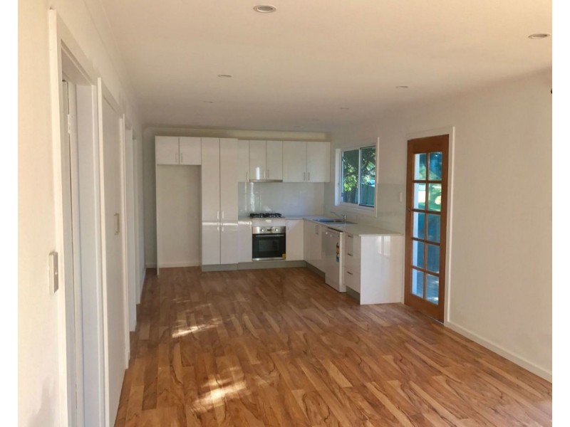 2/45 Yellagong Street, West Wollongong NSW 2500
