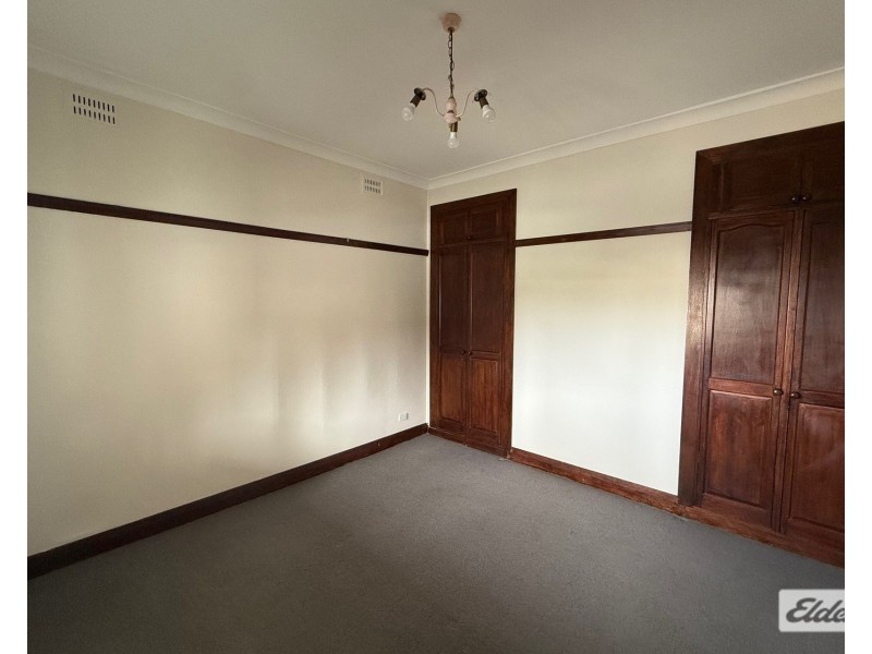 41 Heaslip Street, Coniston NSW 2500