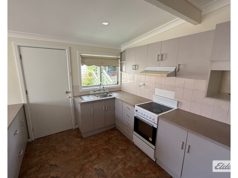 41 Heaslip Street, Coniston NSW 2500