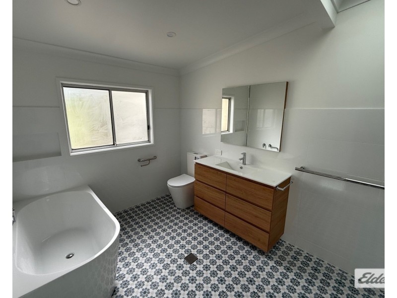 41 Heaslip Street, Coniston NSW 2500