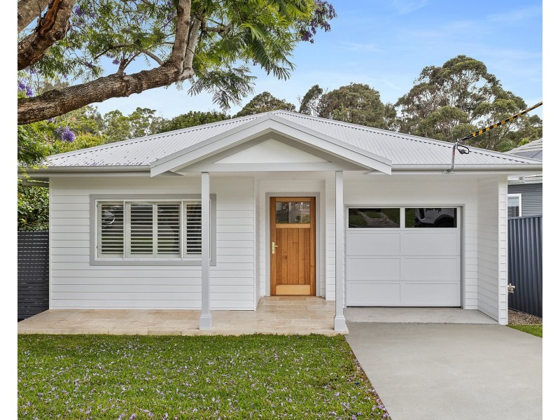 21a Ranchby Avenue, Lake Heights NSW 2502